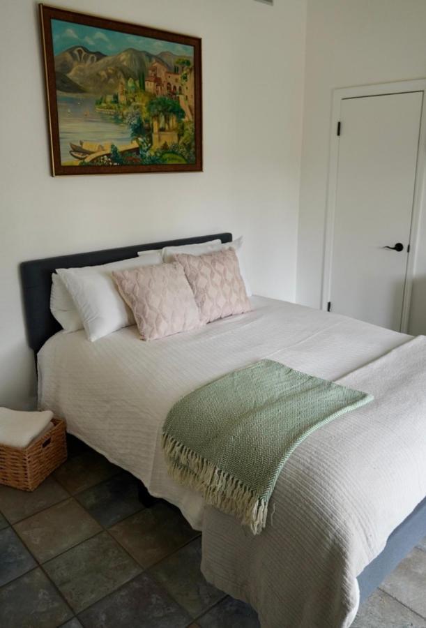 Willa Cozy Family Hideaway, Sleeps 8, 4 Tv'S Yard, Shops Simi Valley Zewnętrze zdjęcie